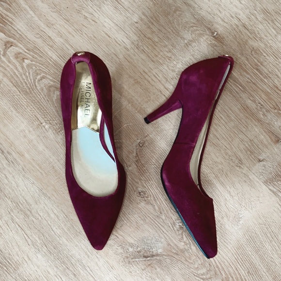 Michael Kors burgundy suede heels - Picture 3 of 8